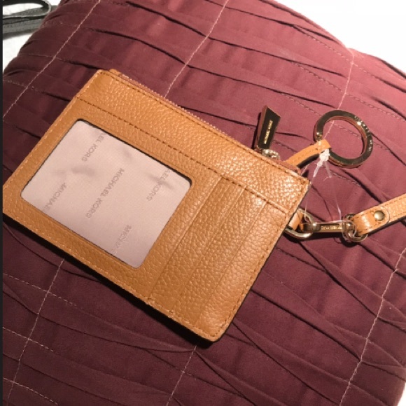 NWOT Michael Kors Wallet/Wristlet - Picture 3 of 3